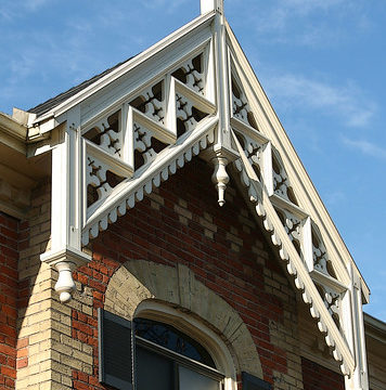 Gingerbread / Italianate Style / Graydon House / Streetsville, Ontario