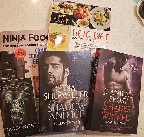 Birthday book haul! All from gift cards and not out of my Bookish Budget! Read books but HAD to have physical copies! @genashowalter @jfrostauthor @dgauthor #recipes #paranormalromance #books #reading #ninjafoodi #foodi #keto #ketorecipes #ketoninjafoodi