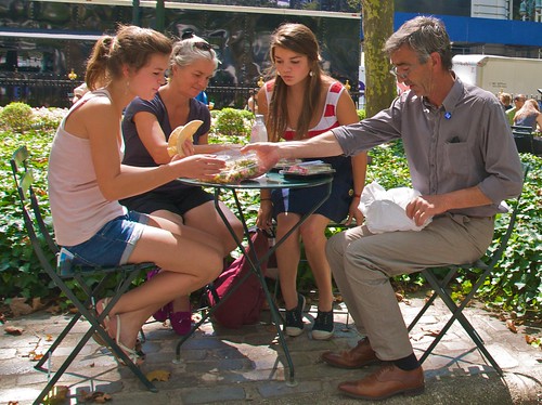 Summertime lunch at Bryant Park, Aug 2009 - 50