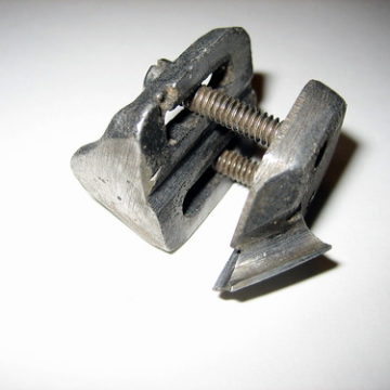 Chamfering tool for twist drill-bits??