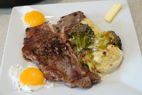 T-bone-cauliflower-bake-RX406568