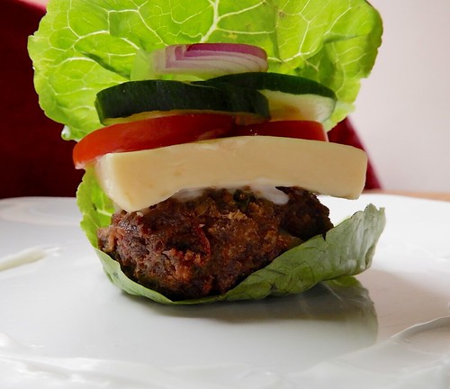 Cheeseburger lettuce wrap