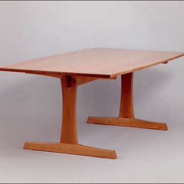 Fine Woodworking - Trestle Table