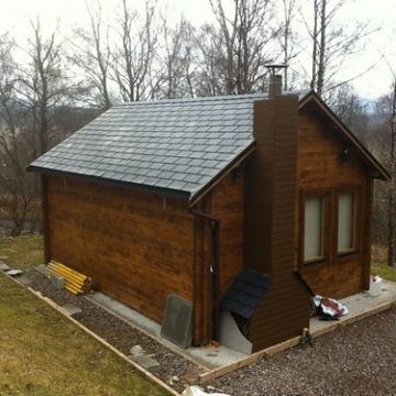 Large cabin in woods