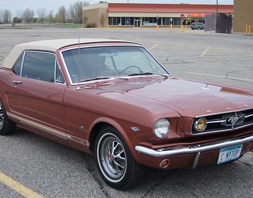 1965 Ford Mustang GT Retractable Hardtop