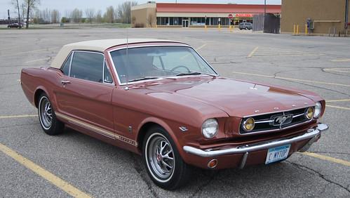 1965 Ford Mustang GT Retractable Hardtop