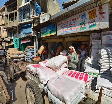 India - Gujarat - Ahmedabad - Streetlife - Market - 30