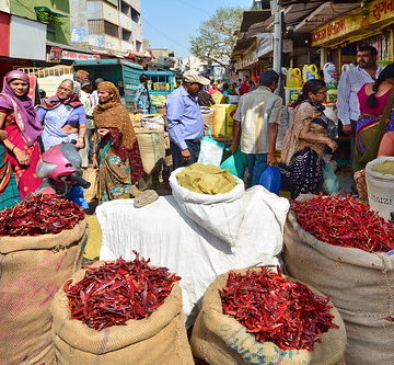 India - Gujarat - Ahmedabad - Market - Shops - 12