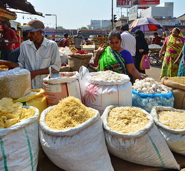 India - Gujarat - Ahmedabad - Market - Shops - 14