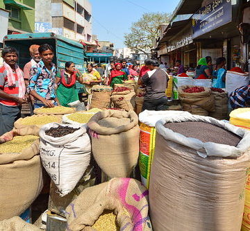 India - Gujarat - Ahmedabad - Market - Shops - 13