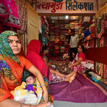 India - Gujarat - Ahmedabad - Clothes Shop - 36