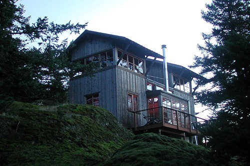 adventure-journal-weekend-cabin-vandervort-architects-san-juan-island-04