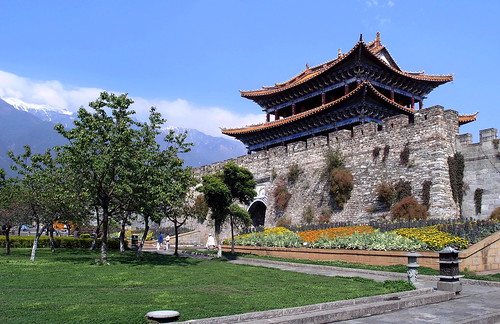 China - Yunnan - Dali - City Gate - 56