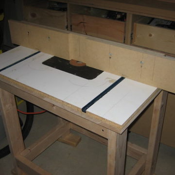 router table and fence