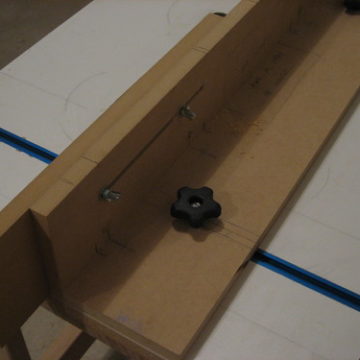 router table fence back 1