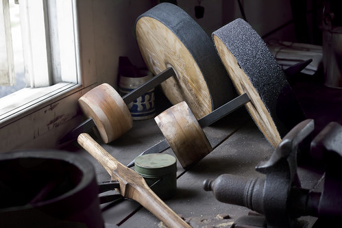 Colonial Williamsburg Virginia  blacksmith tinsmith armoury wood working