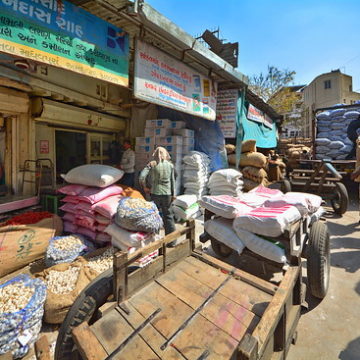 India - Gujarat - Ahmedabad - Streetlife - Market - 50