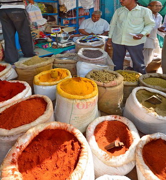 India - Gujarat - Ahmedabad - Streetlife - Market - Spices Shop - 45