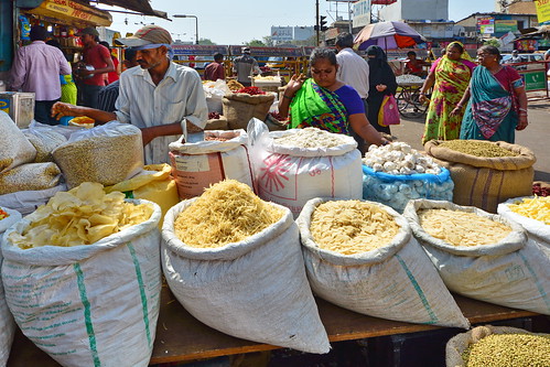 India - Gujarat - Ahmedabad - Streetlife - Food Stores - 34