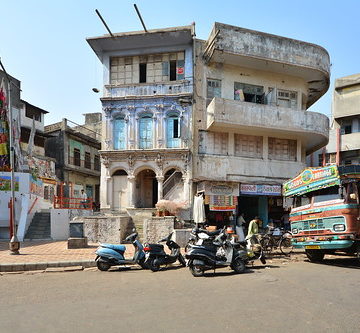 India - Gujarat - Ahmedabad - Streetlife - 44