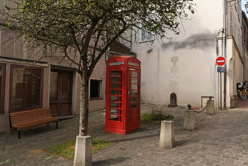 Petit Square de Redditch - Auxerre (France)