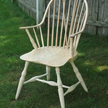 C-Arm Windsor Chair