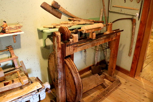 The Silver Museum, old tramp powered lathe