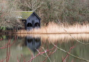 Loe Pool Boathouse