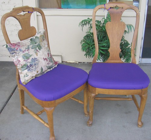 SOLD: Vintage Queen Anne wooden chairs