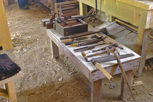 Carpentry tools