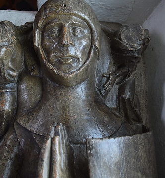 wooden knight (14th Century)