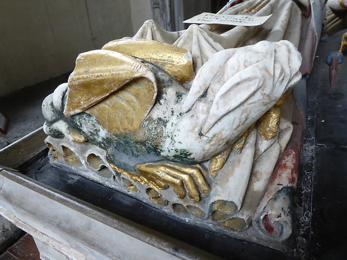 Wyvern, Bardolph Tomb, Dennington