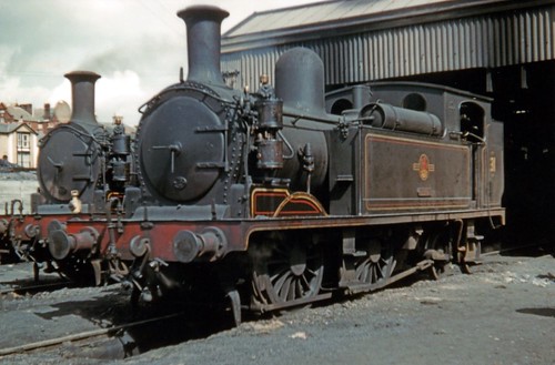 British Railways (SR) – ‘O2 Class’ 0-4-4T ‘W31 Chale’ on shed 70H Ryde St John’s Road c1960.