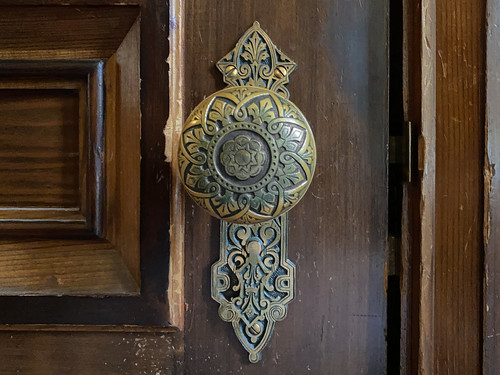 Eastlake Doorknob (1886)