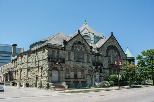 east side - Euclid Avenue Christian Church