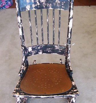 Shabby Rocking Chair