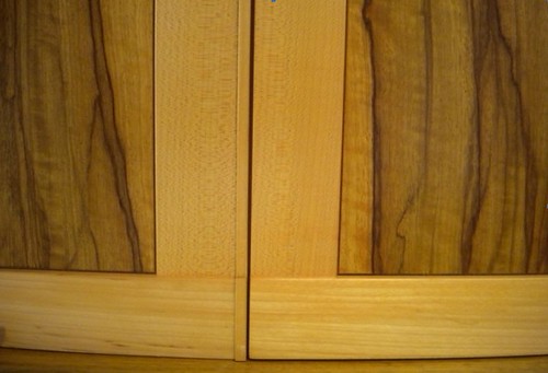 Fine Woodworking - Desk Detail 8