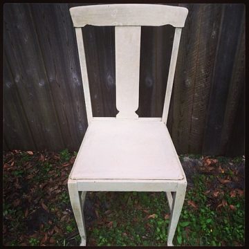 White Lone Chair. Wooden with White Vinyl Seat. #vintage #white #bridal #bridalshower #eventstyling #heavenly #shabbychic #decor #borrowedtimevintagerentals #sanfordfl