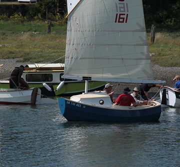 IMG_2989 - Nordland WA - Mystery Bay State Park - Red Lantern SCAMP Rally - ice cream race