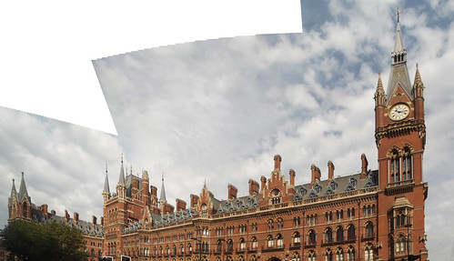 London St Pancras International Station - panoramic