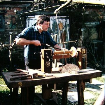 Stuart King, Bowl turning on a pole lathe 1990