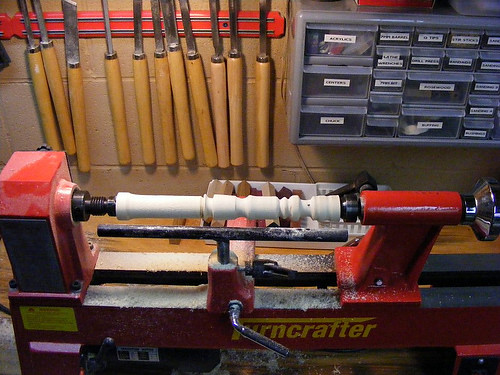 Lathe, turning tools