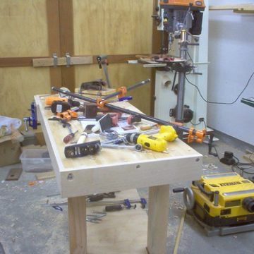 How many tools does it take to install a workbench skirt?