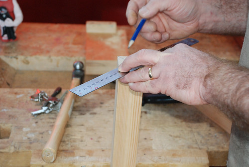 Mark across diagonals * The Woodwork Lathe * Preparing a wooden blank for turning between centres * Craft & Design / Product Design