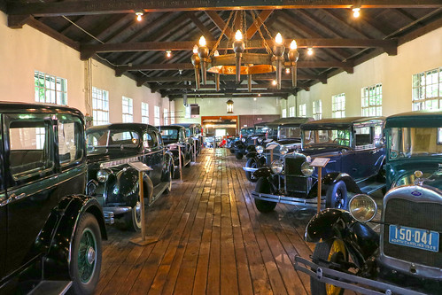 Grovewood Village - Antique Car Museum