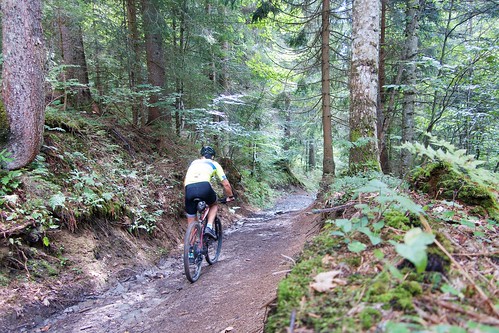 Descending Joux Plane off road