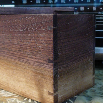 Walnut Box 1.2