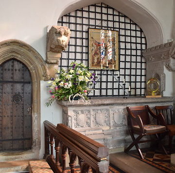 Easter Sepulchre tomb of Richard de Waldegrave