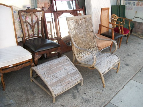 wooden chair ottoman Pepes