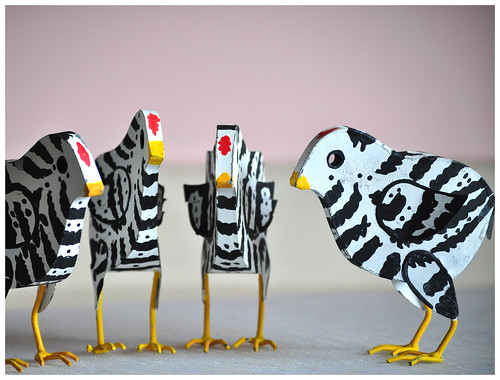 Vintage Tin Chickens 2